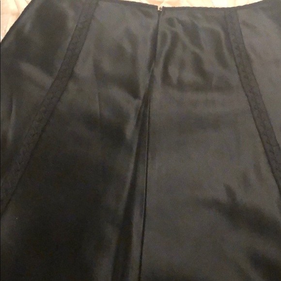 Skirt - Picture 5 of 6